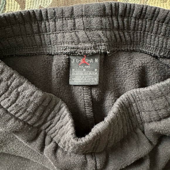 Used  Jordan jogger pants - Picture 3 of 3